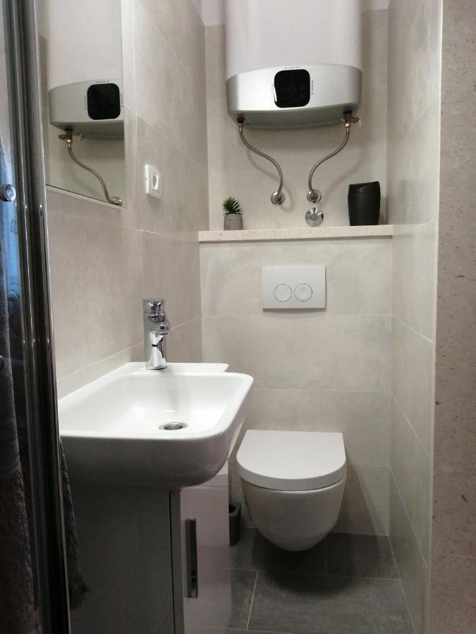Apartments Jelka Постіра Екстер'єр фото